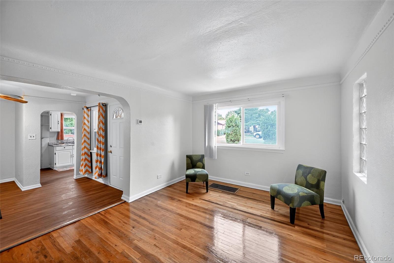 MLS Image #3 for 1124 s perry street,denver, Colorado