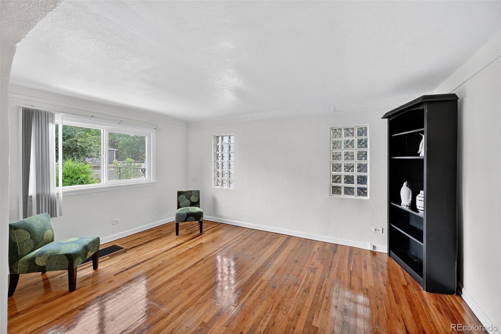 MLS Image #5 for 1124 s perry street,denver, Colorado