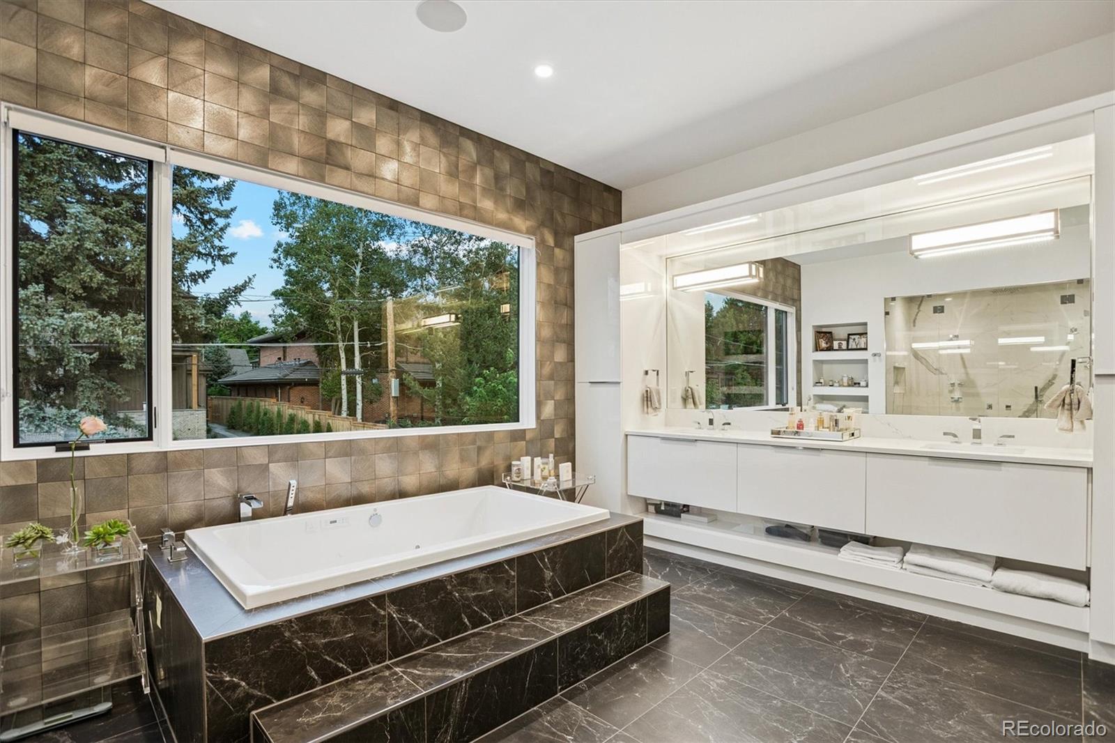 MLS Image #24 for 42 s ash street,denver, Colorado