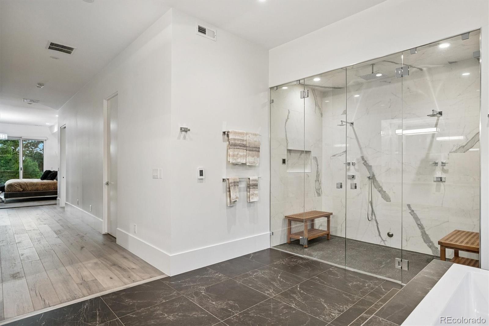 MLS Image #26 for 42 s ash street,denver, Colorado