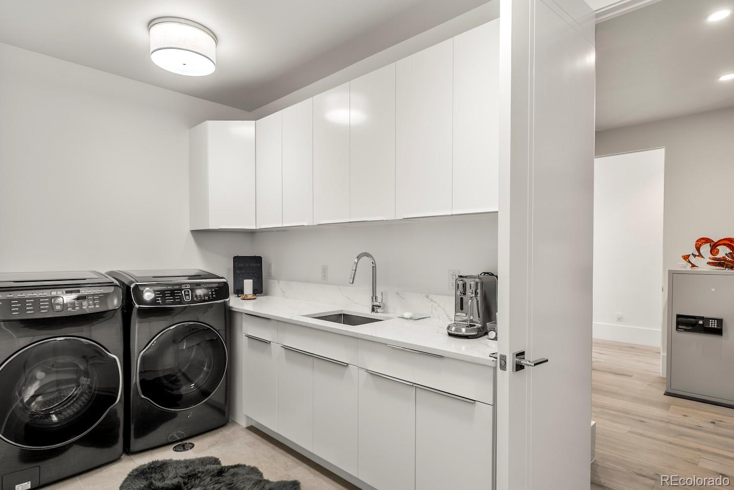 MLS Image #29 for 42 s ash street,denver, Colorado