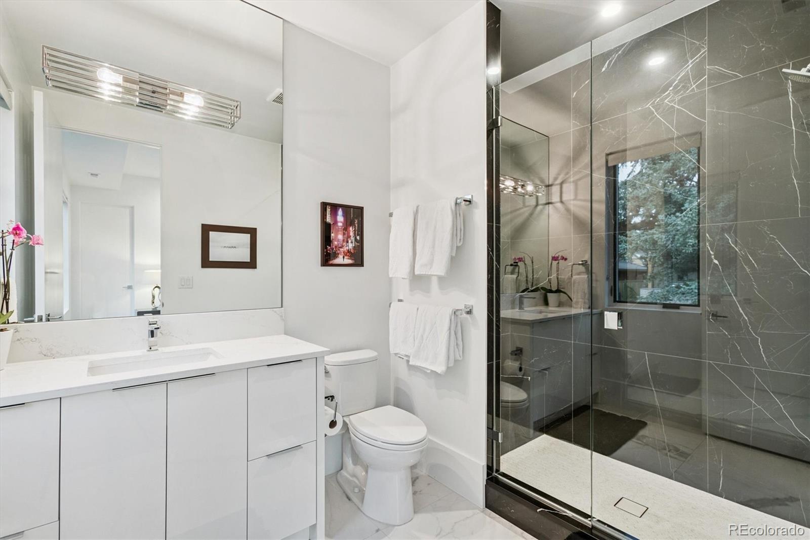 MLS Image #31 for 42 s ash street,denver, Colorado