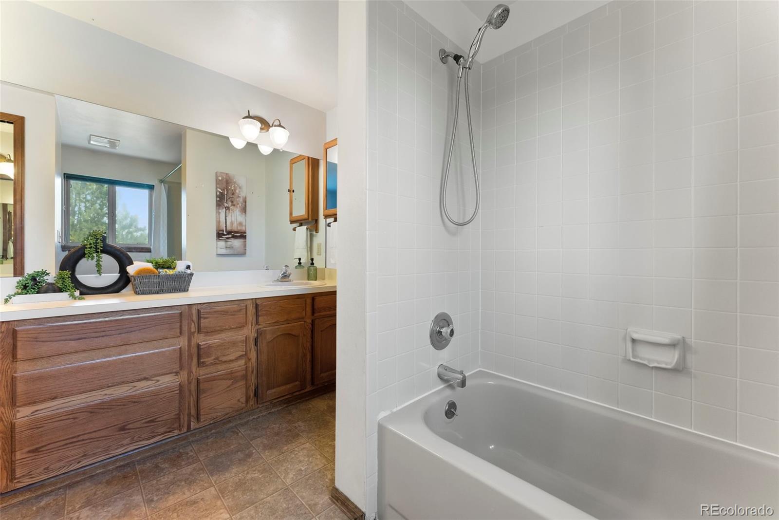 MLS Image #17 for 630  larks nest way,monument, Colorado