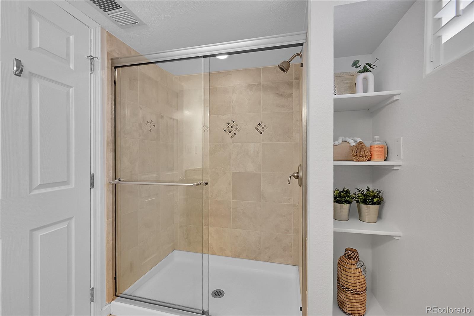 MLS Image #12 for 2676  elm street,denver, Colorado