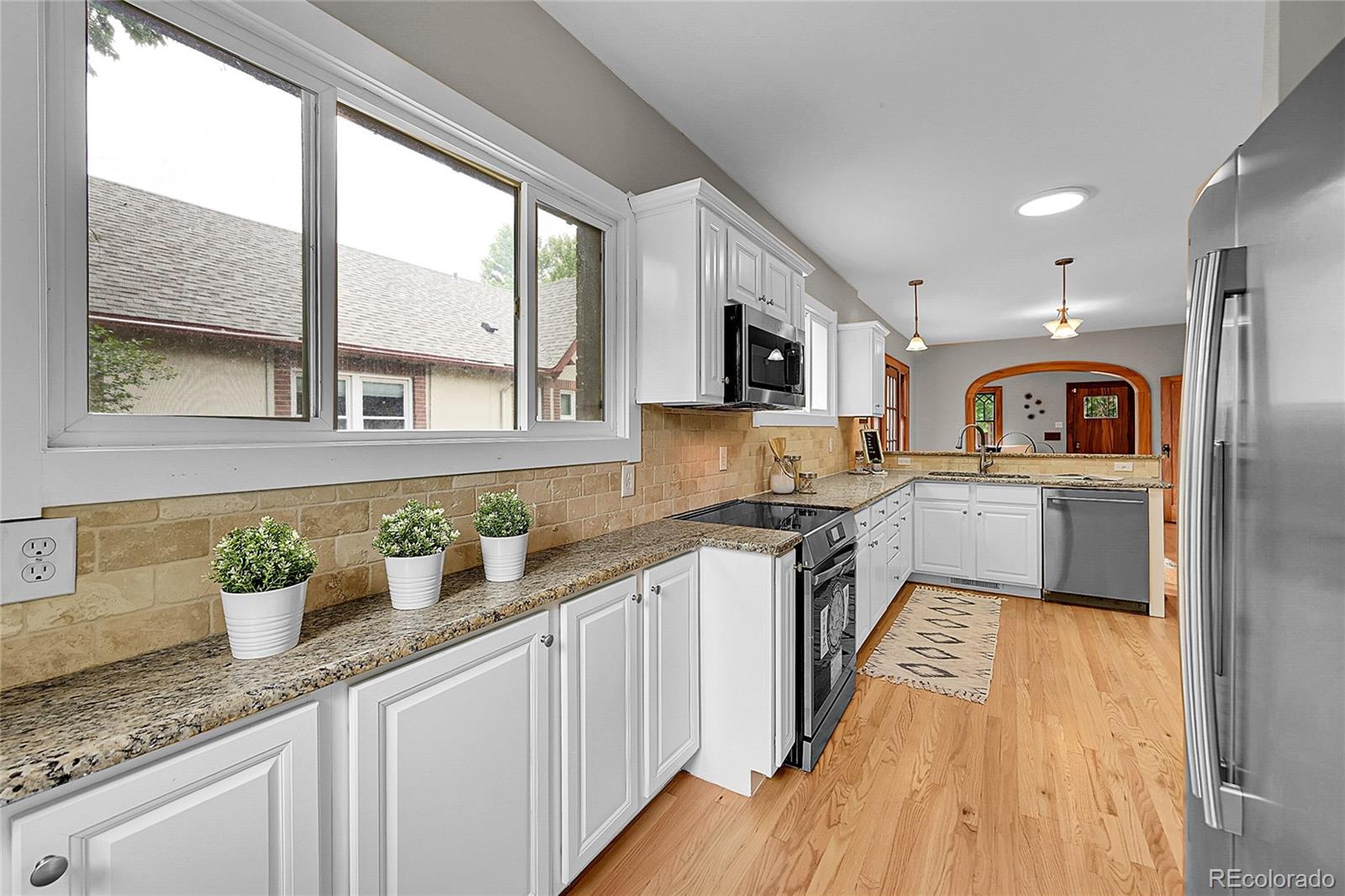 MLS Image #9 for 2676  elm street,denver, Colorado
