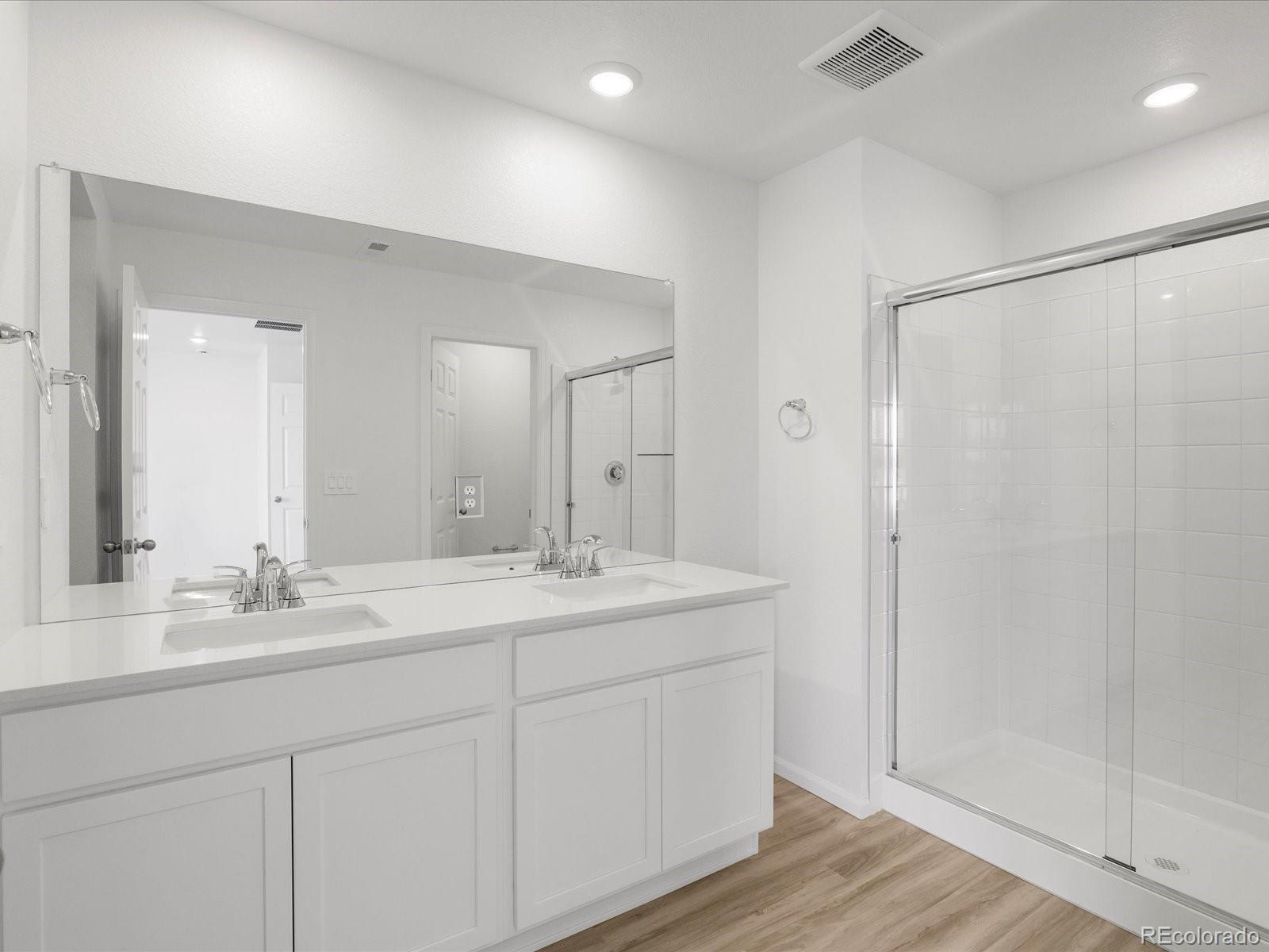 MLS Image #27 for 21077 e 65th avenue,aurora, Colorado