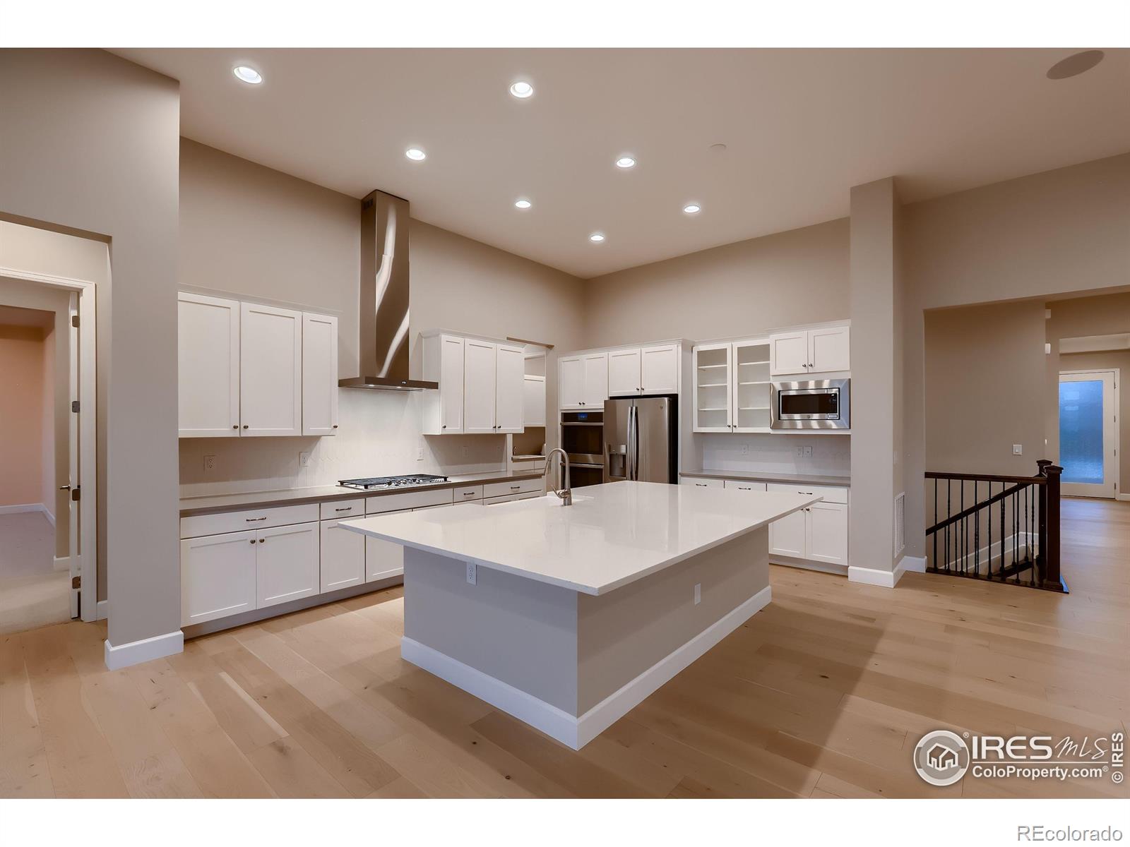 MLS Image #11 for 929  compass drive,erie, Colorado