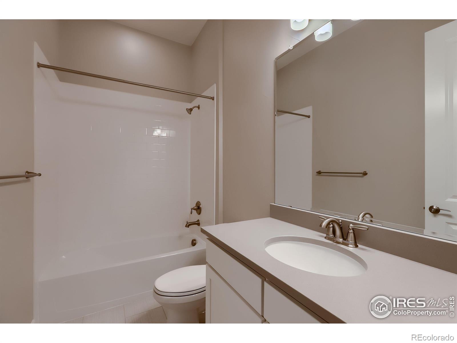 MLS Image #26 for 929  compass drive,erie, Colorado
