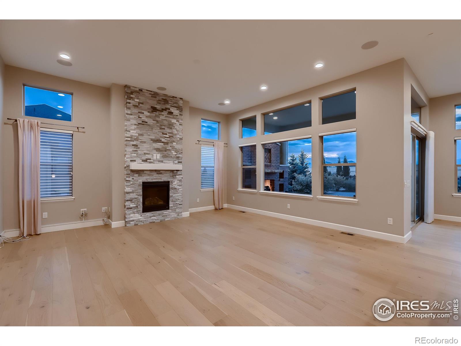 MLS Image #5 for 929  compass drive,erie, Colorado