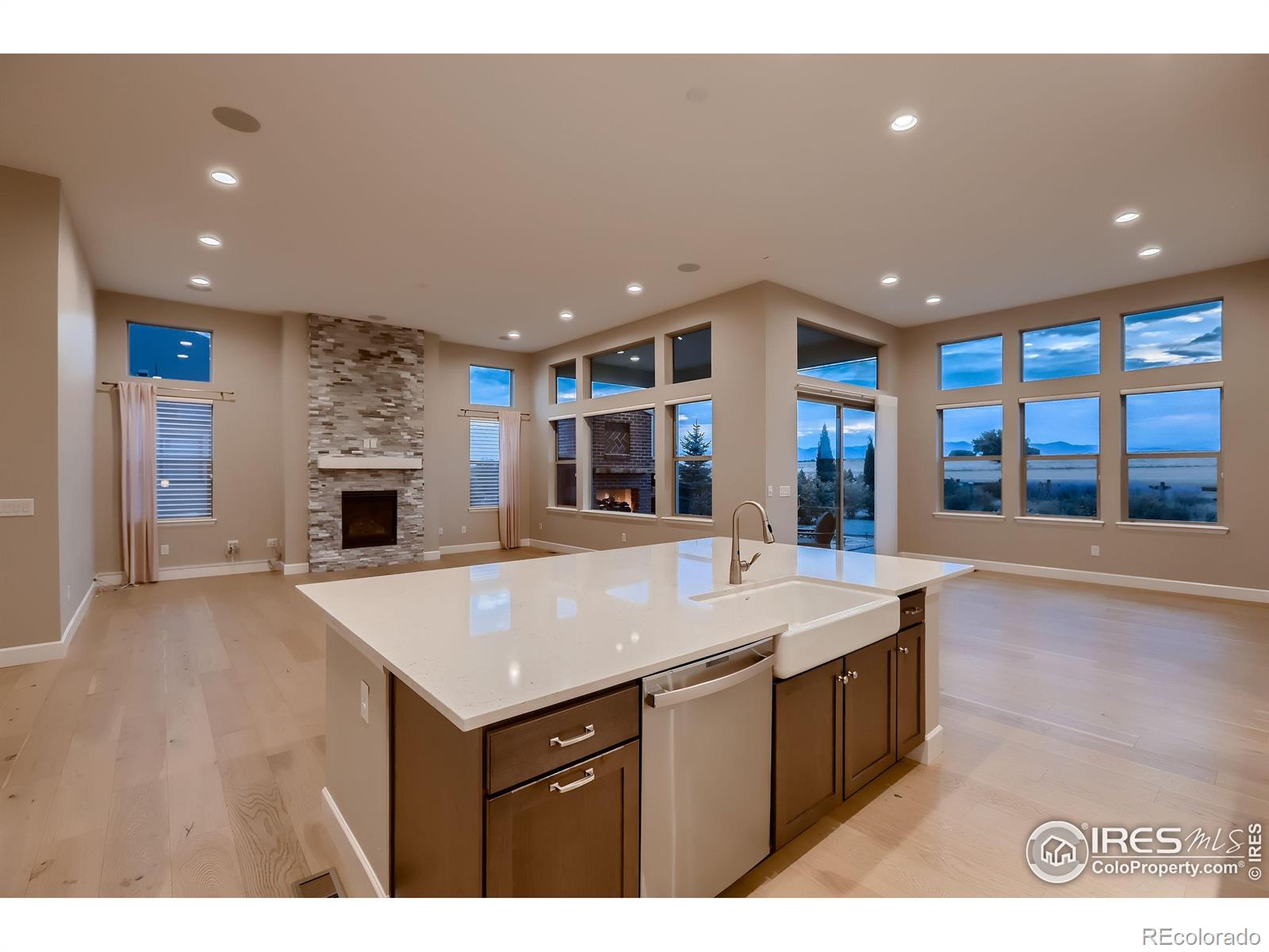 MLS Image #9 for 929  compass drive,erie, Colorado