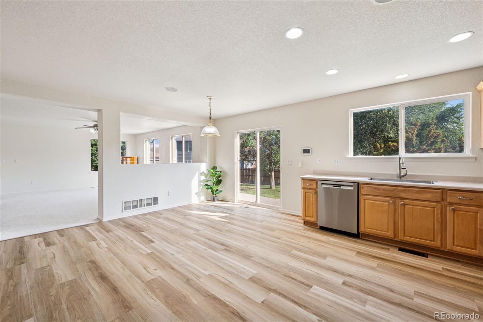 MLS Image #15 for 3634 e 94th drive,thornton, Colorado