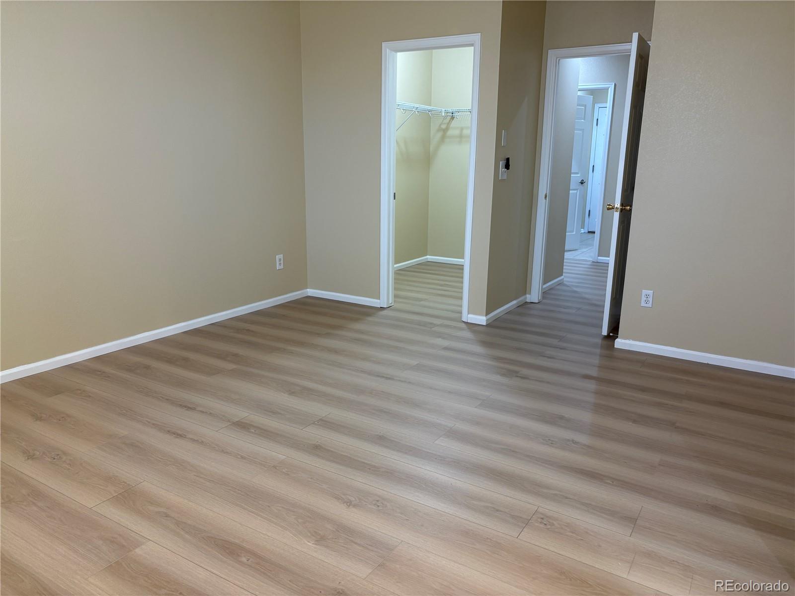 MLS Image #12 for 21010 e eldorado drive,aurora, Colorado