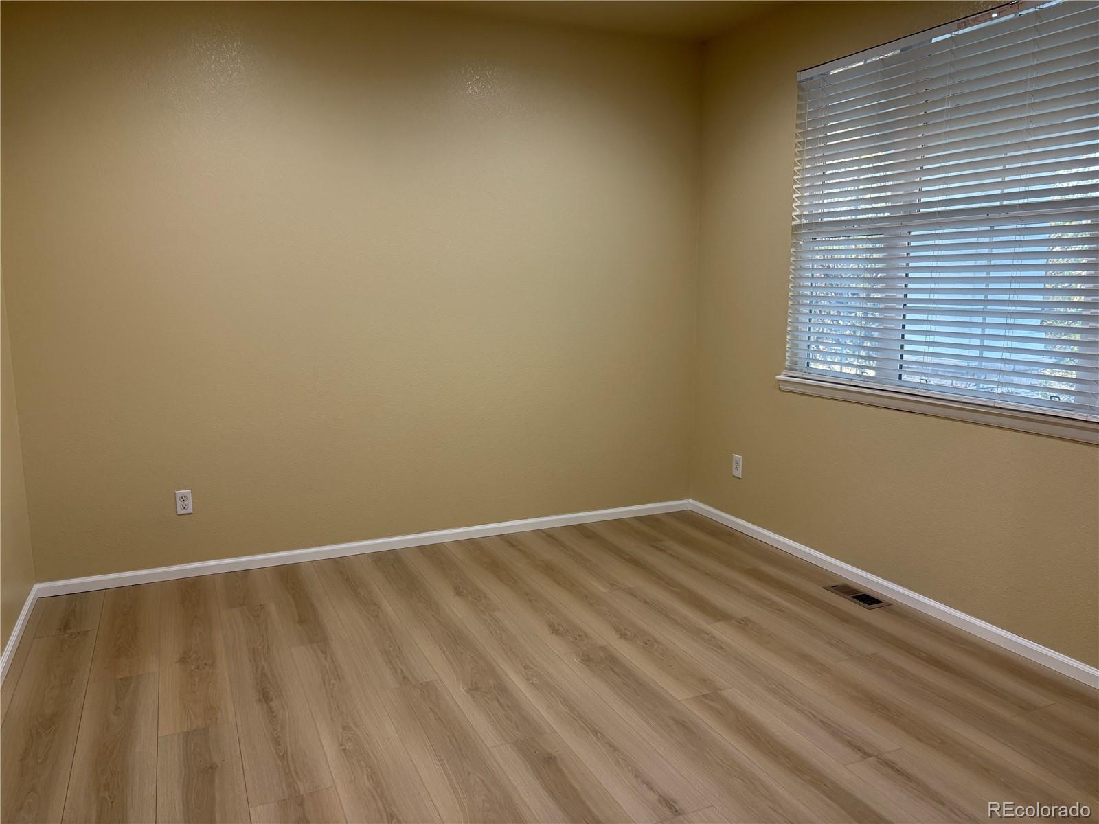 MLS Image #9 for 21010 e eldorado drive,aurora, Colorado
