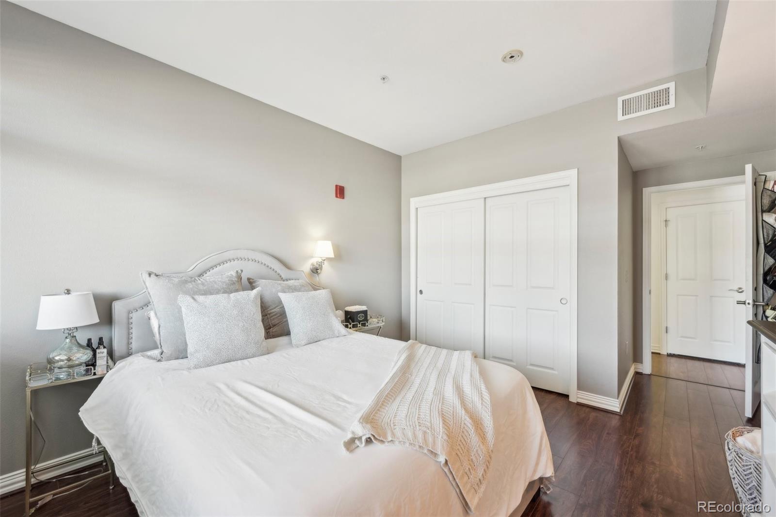 MLS Image #20 for 2700 e cherry creek south drive 216,denver, Colorado