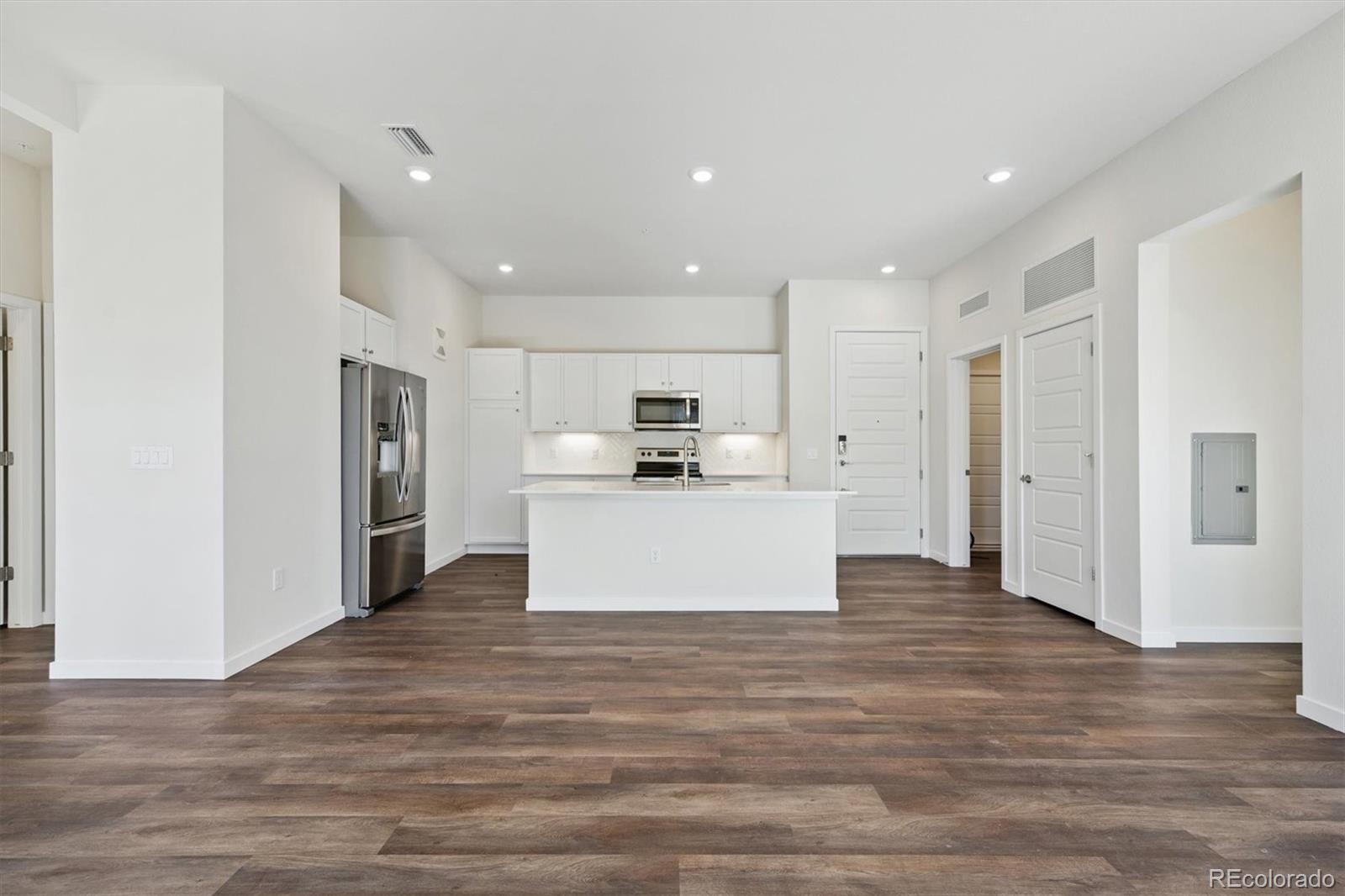 MLS Image #0 for 485  interlocken boulevard 406,broomfield, Colorado
