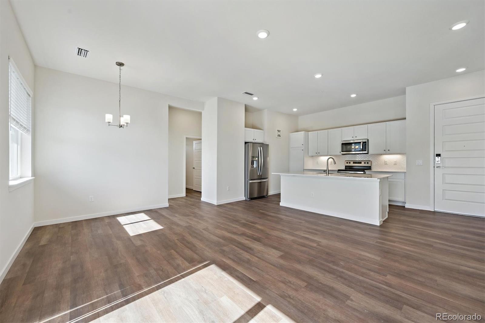 MLS Image #4 for 485  interlocken boulevard 406,broomfield, Colorado