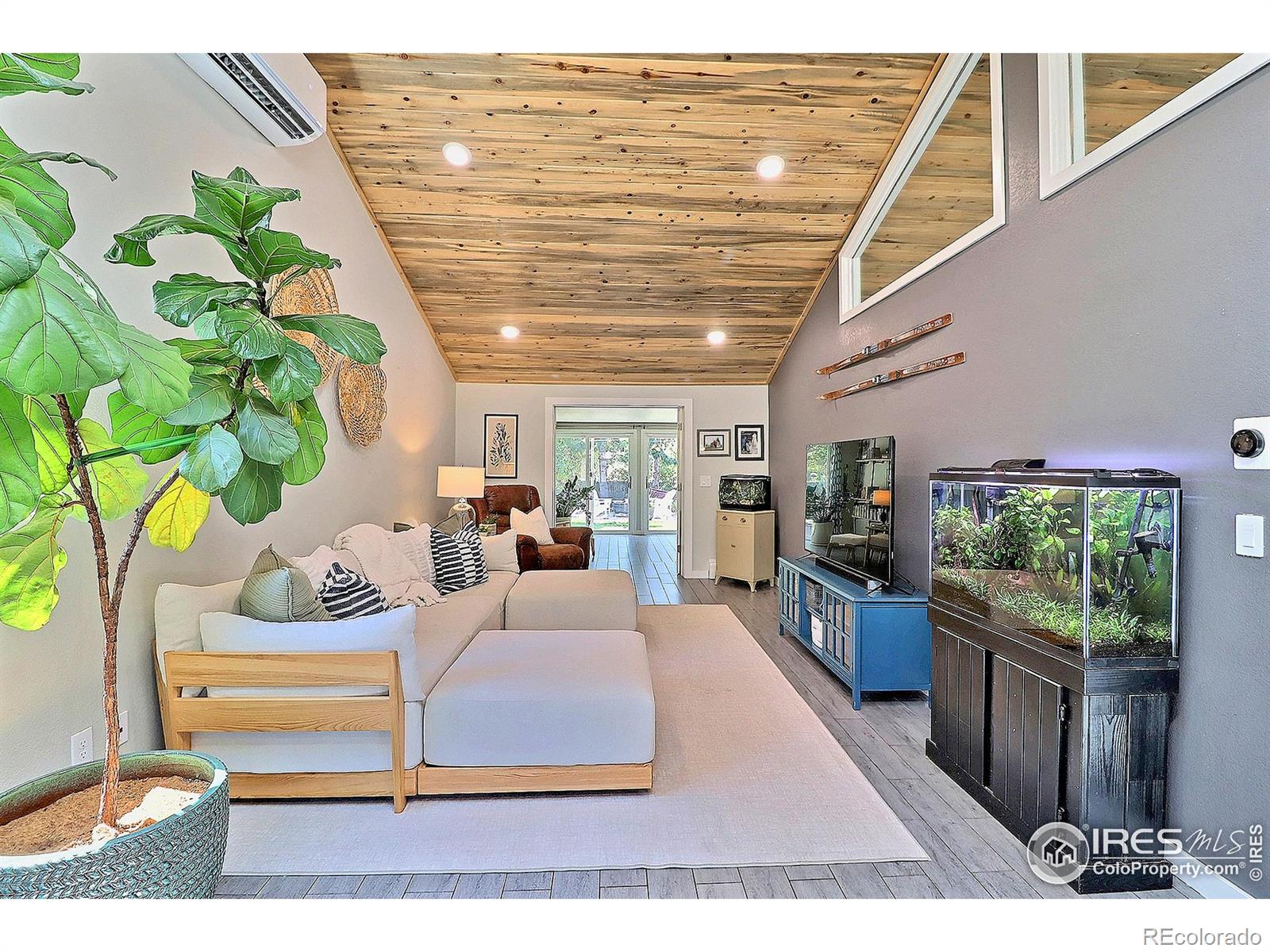 MLS Image #14 for 2413 s lima way,aurora, Colorado
