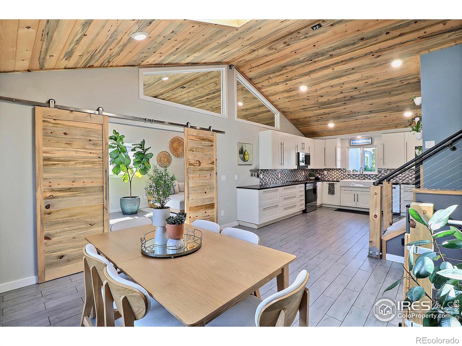 MLS Image #8 for 2413 s lima way,aurora, Colorado