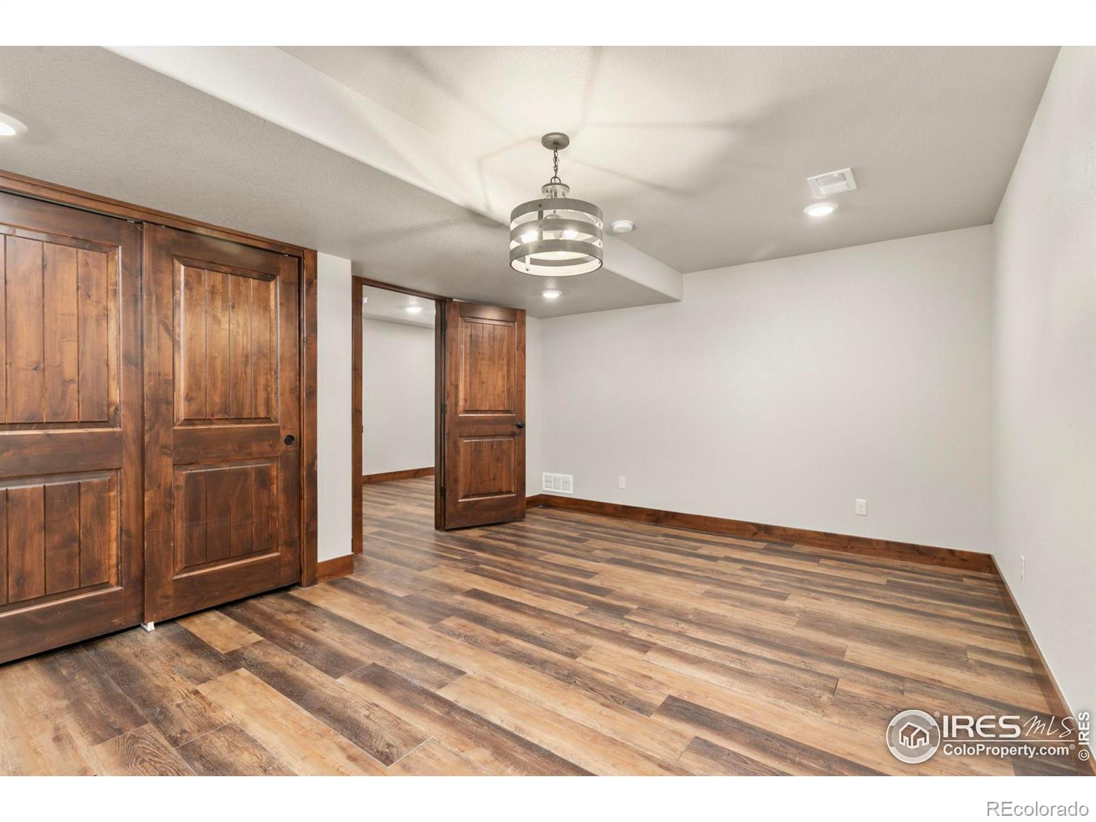 MLS Image #17 for 1937  sunshine peak drive,loveland, Colorado