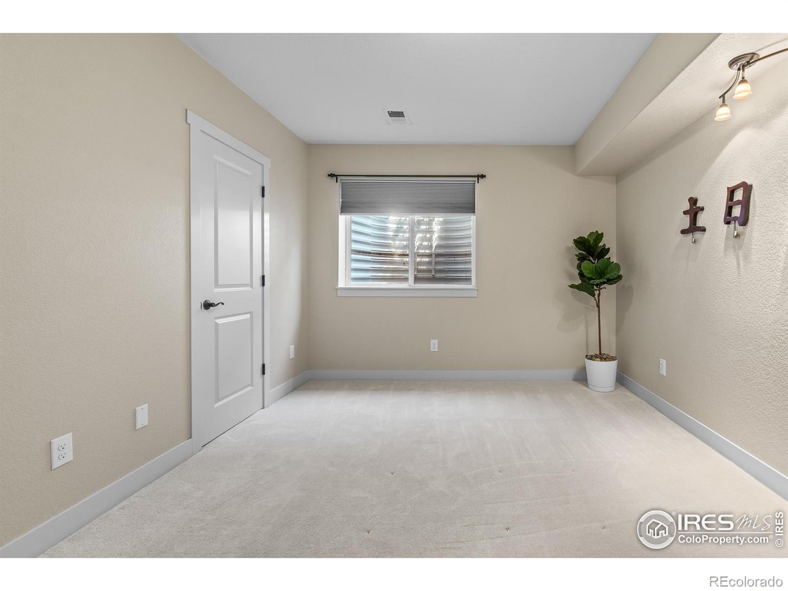 MLS Image #39 for 6671  spanish bay drive,windsor, Colorado