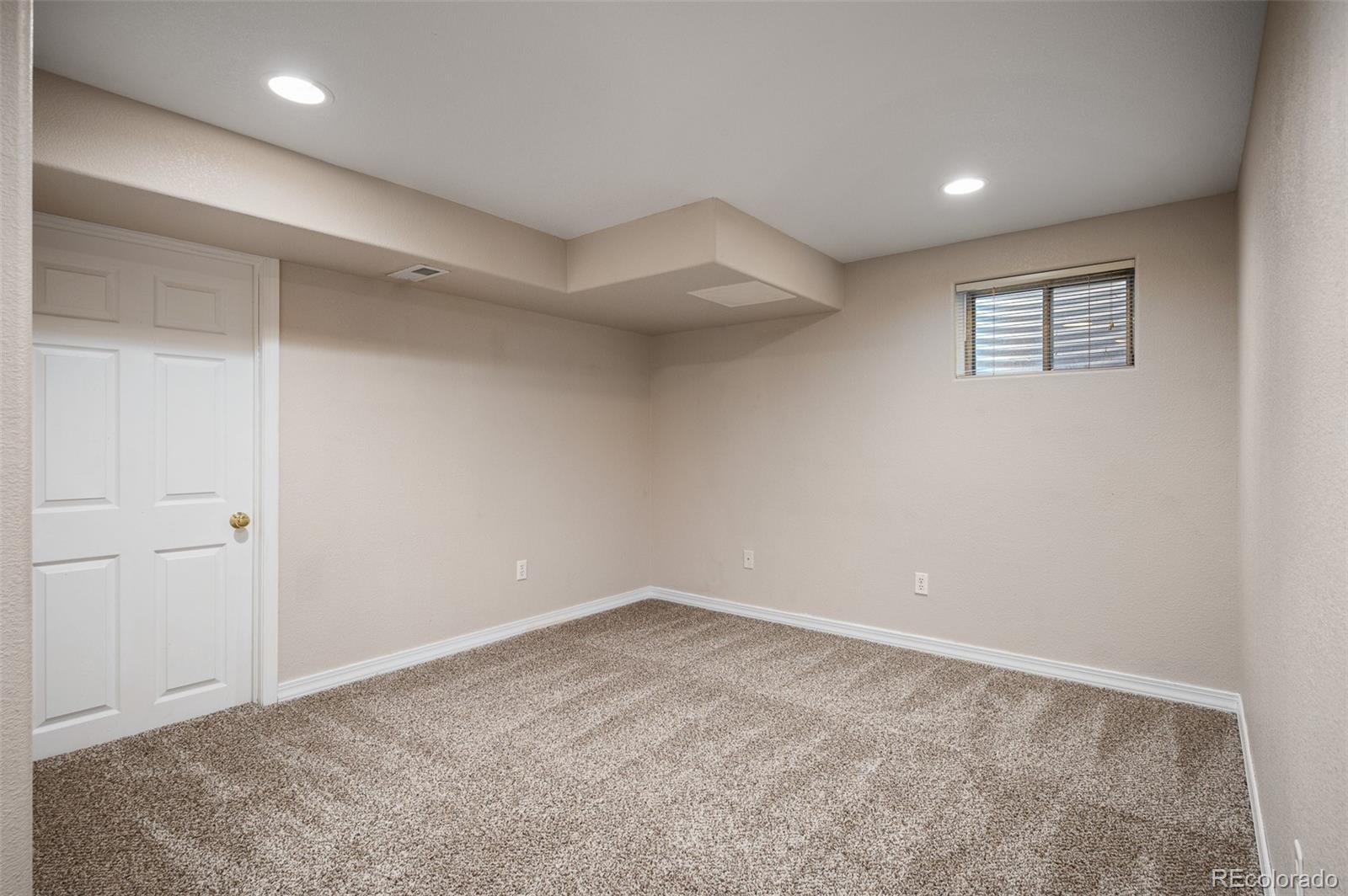 MLS Image #26 for 7412  berkeley court,castle pines, Colorado