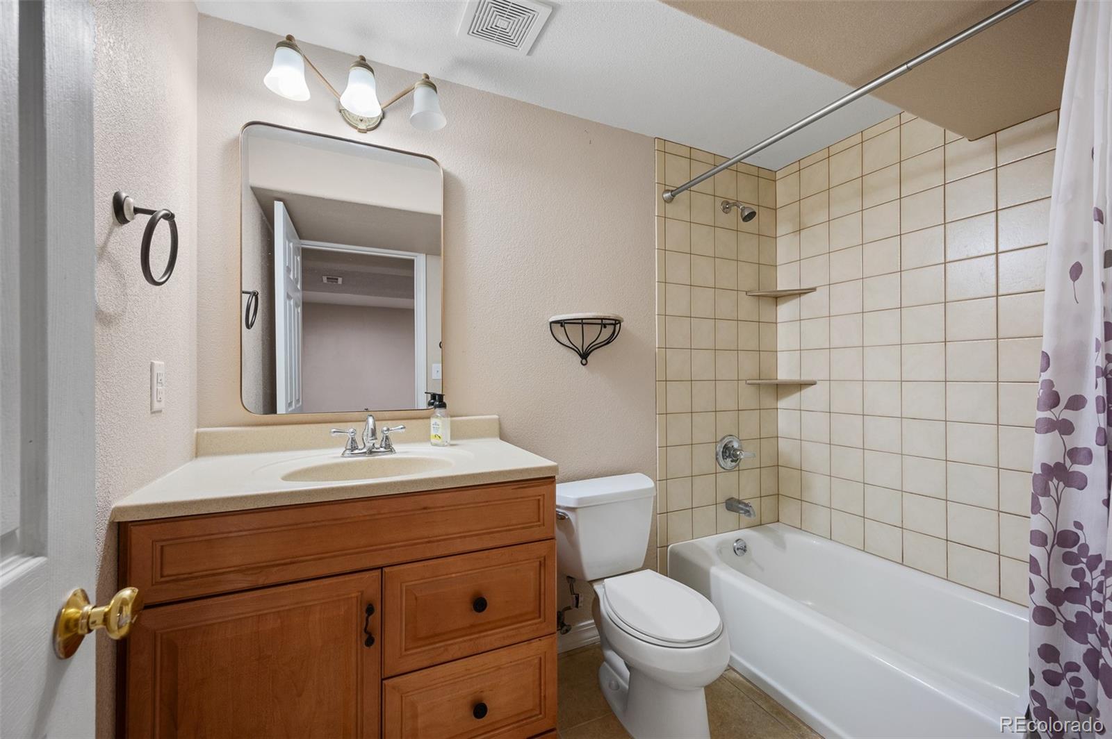 MLS Image #28 for 7412  berkeley court,castle pines, Colorado