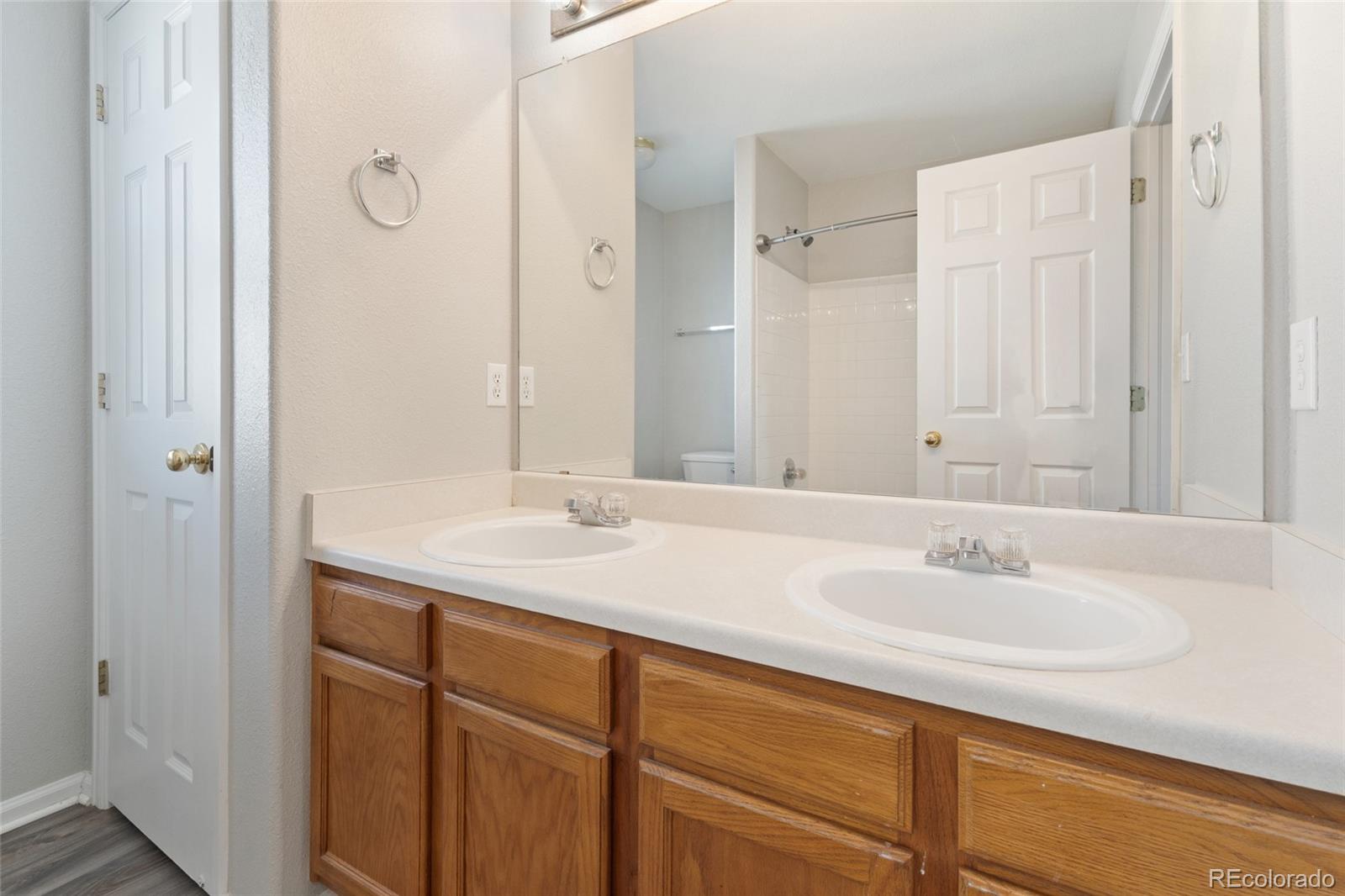 MLS Image #21 for 20551 e union avenue,aurora, Colorado