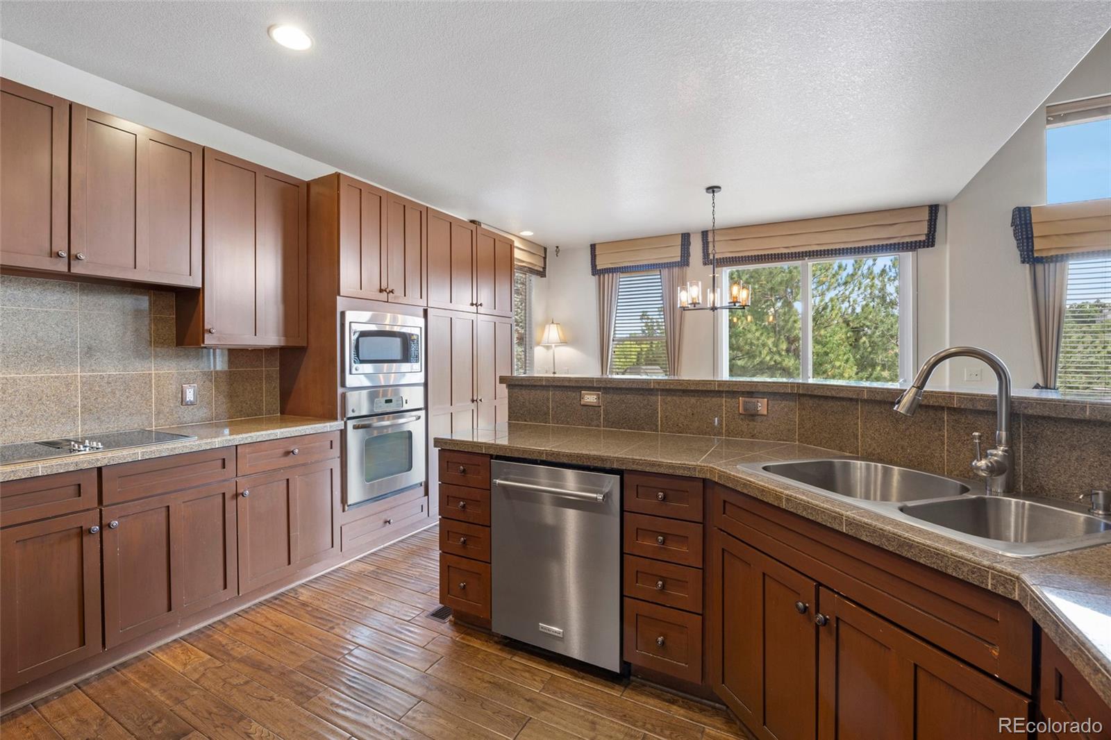 MLS Image #9 for 527  stonemont drive,castle pines, Colorado
