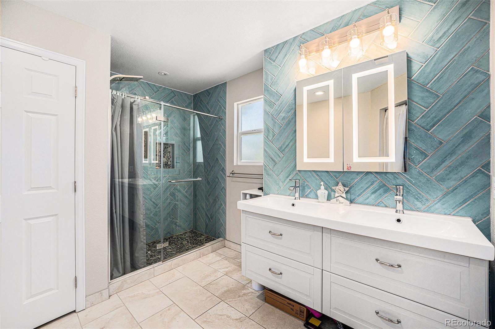 MLS Image #12 for 9058 e 23rd avenue,denver, Colorado