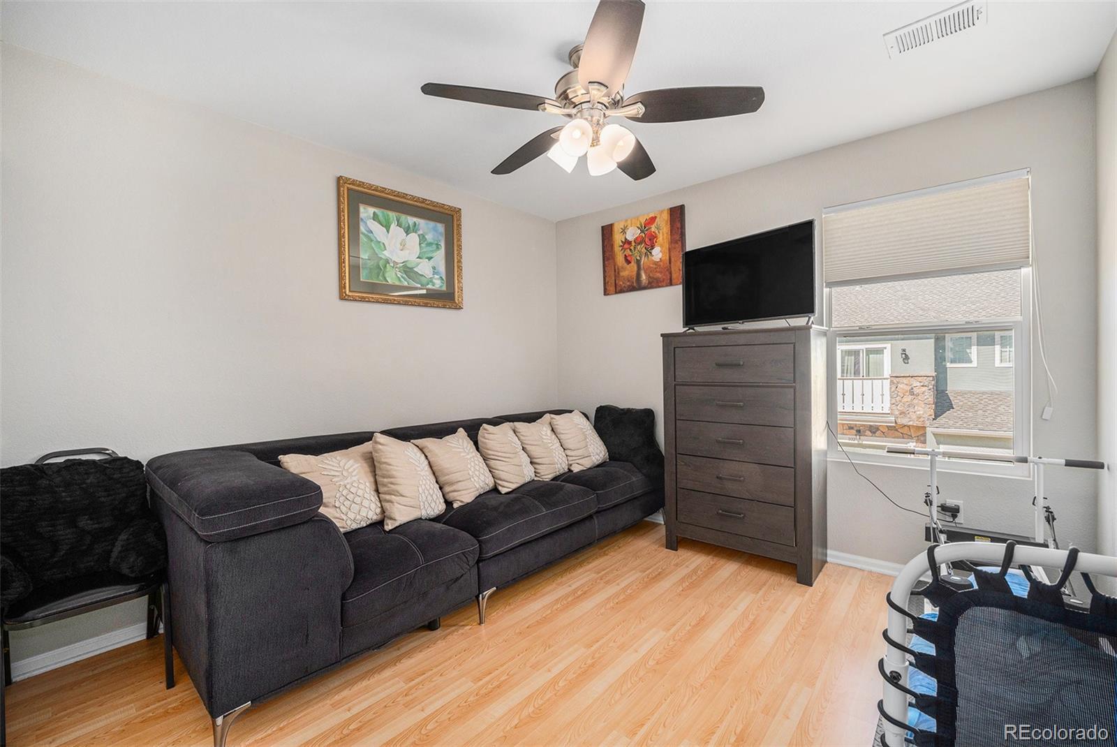MLS Image #14 for 9058 e 23rd avenue,denver, Colorado