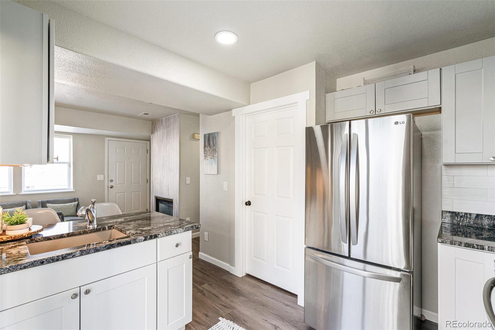 MLS Image #9 for 17196 e tennessee drive ,aurora, Colorado