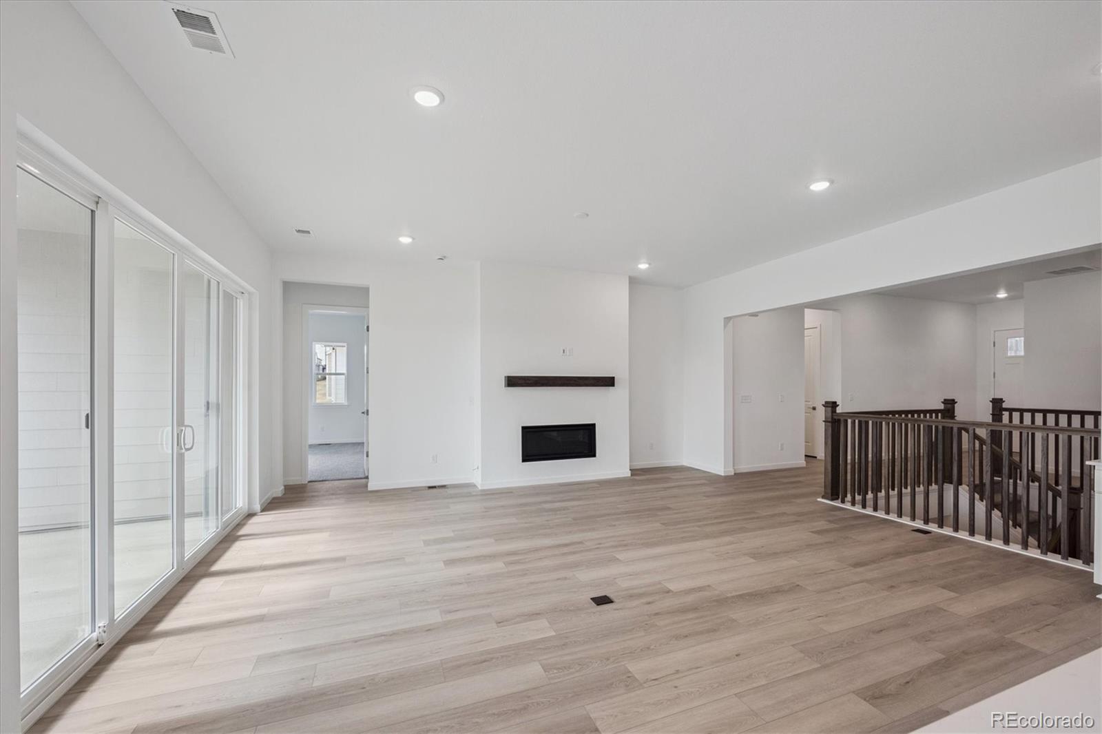 MLS Image #8 for 5614  tamarack avenue,firestone, Colorado