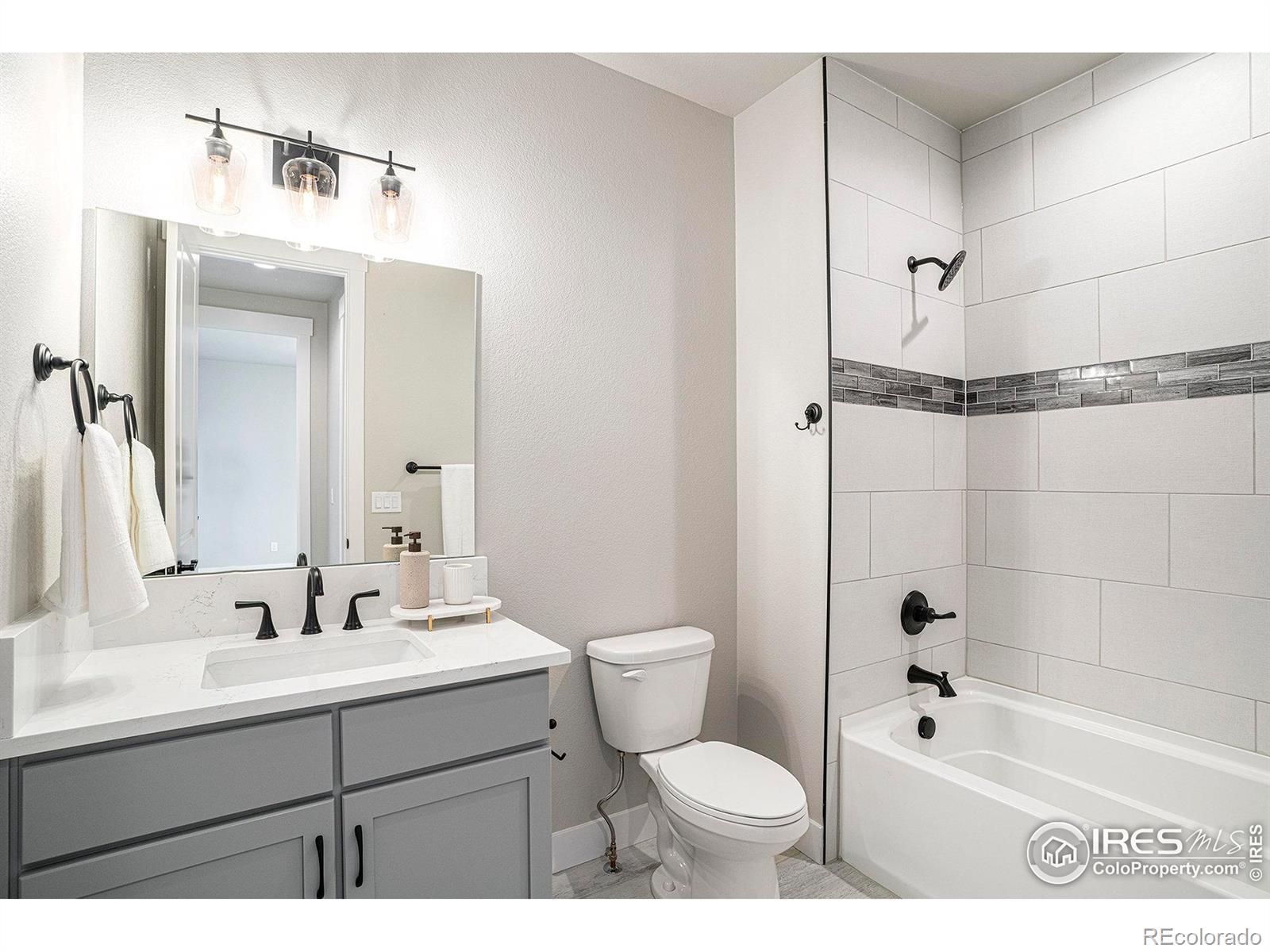 MLS Image #17 for 1550  harebell street,berthoud, Colorado