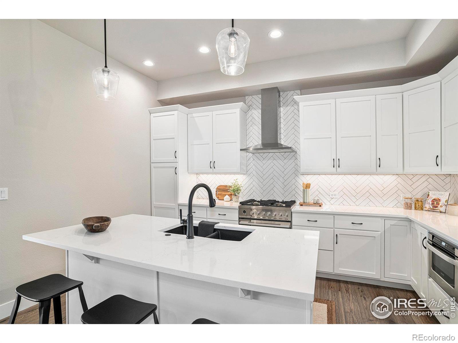 MLS Image #6 for 1550  harebell street,berthoud, Colorado