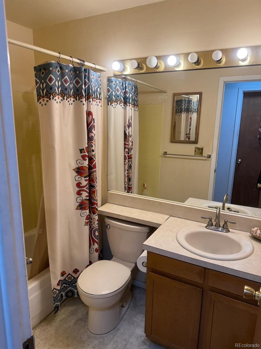 MLS Image #4 for 2884 s mobile street,aurora, Colorado