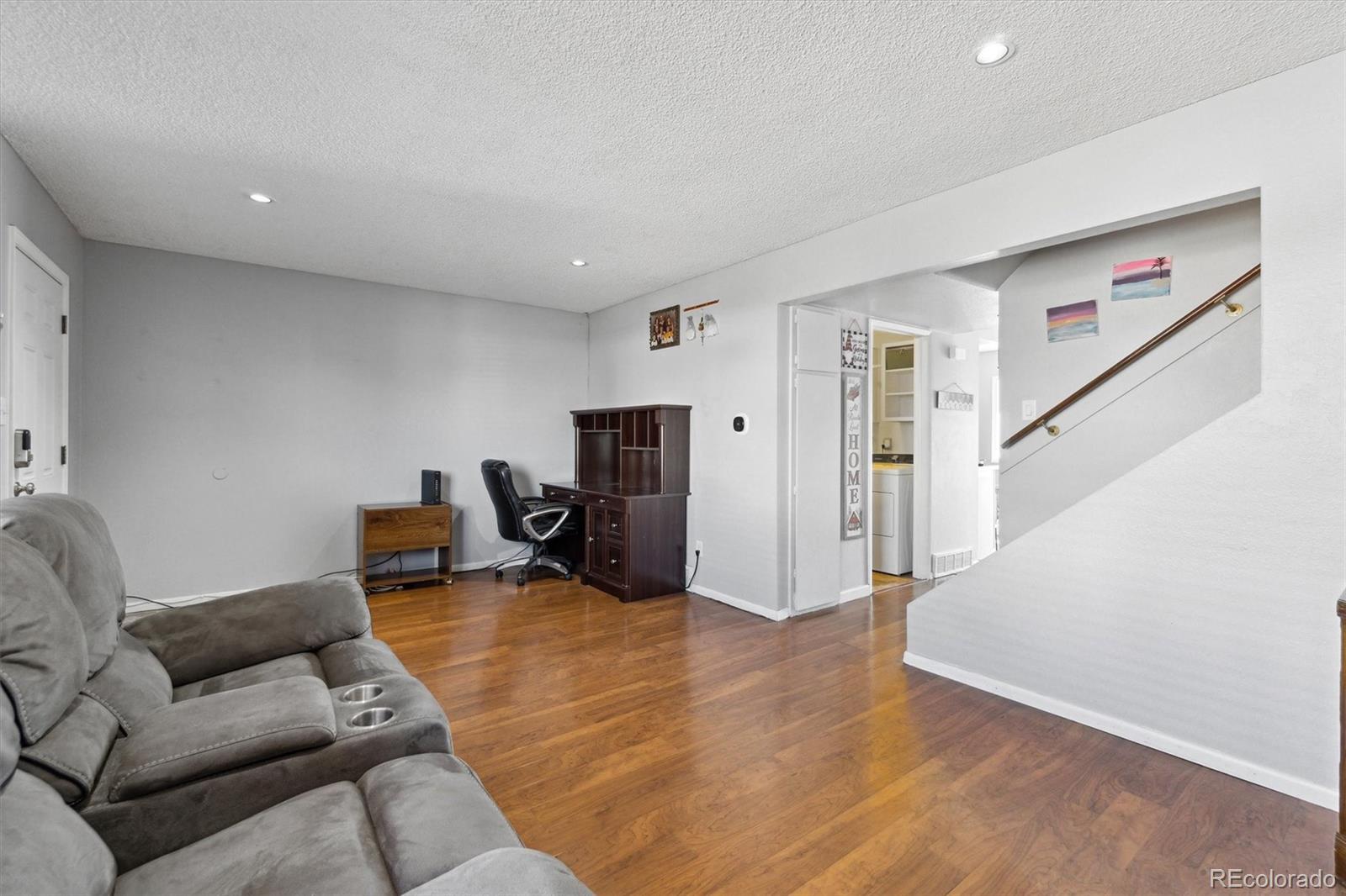 MLS Image #7 for 1009  milky way ,thornton, Colorado