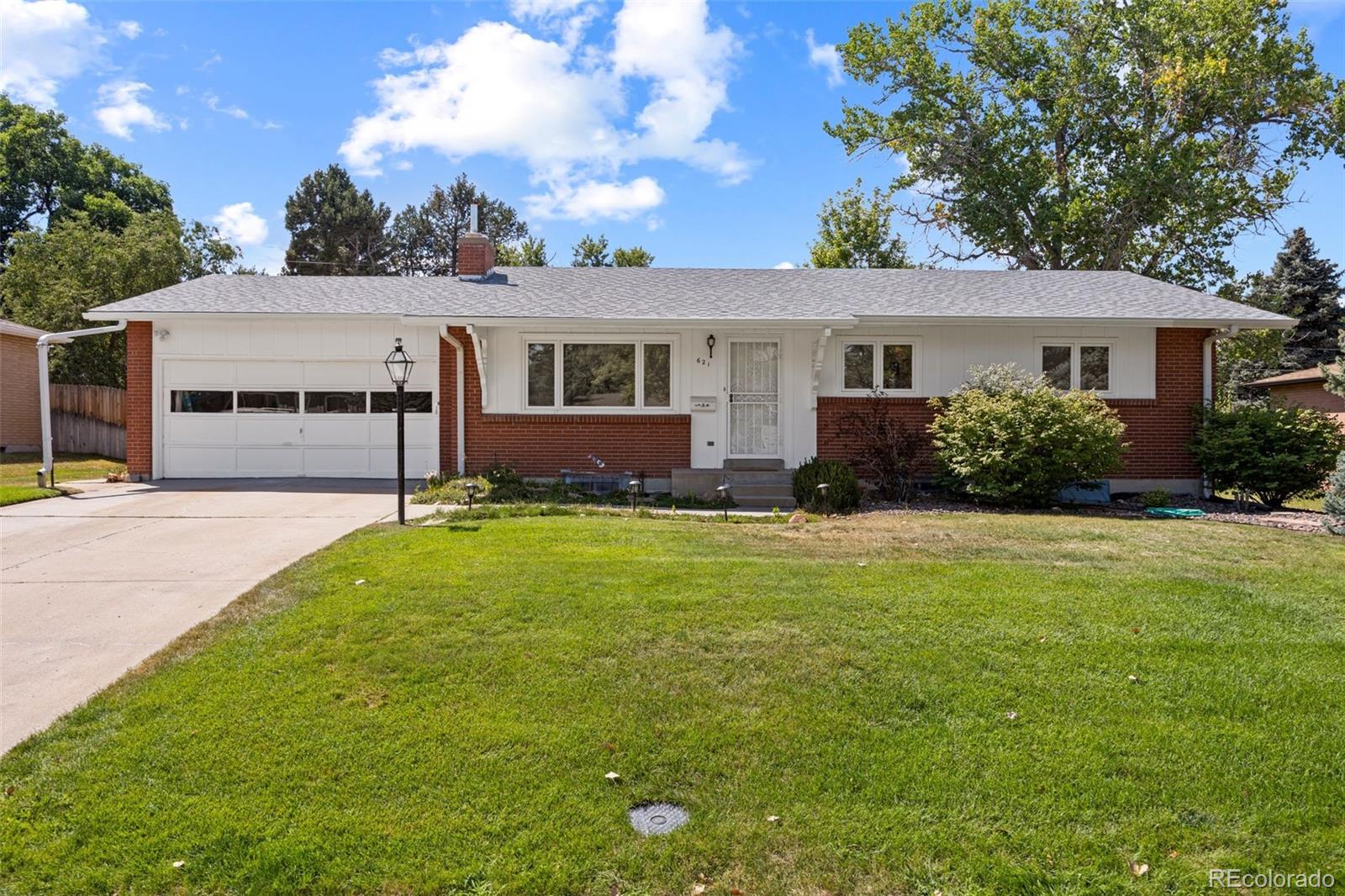 MLS Image #0 for 621 s taft street,lakewood, Colorado