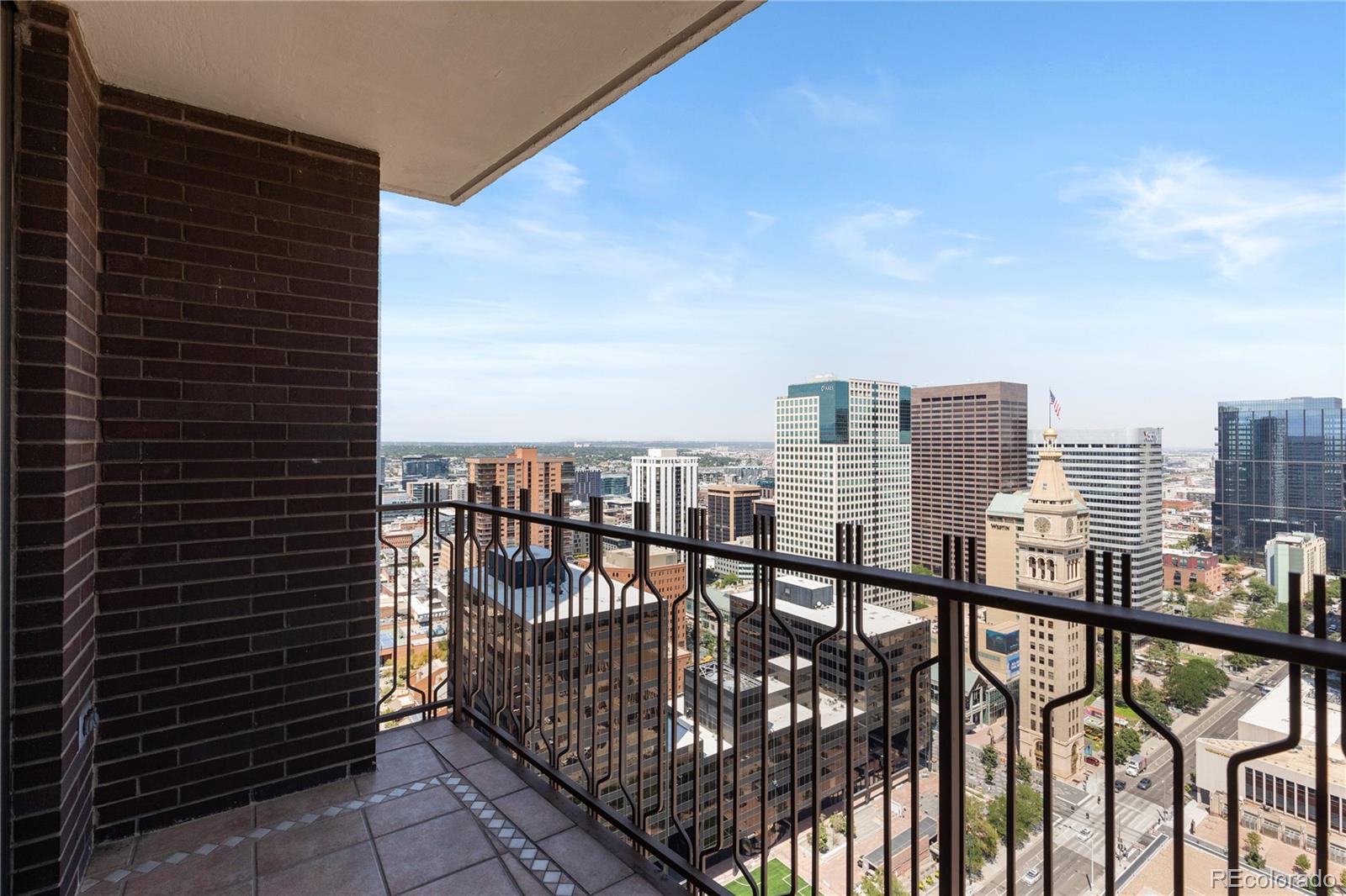 MLS Image #0 for 1020  15th street 36i,denver, Colorado
