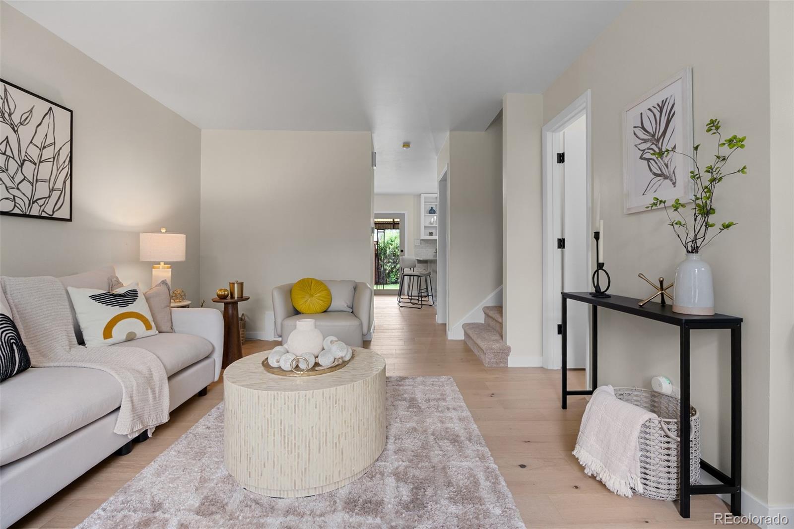 MLS Image #10 for 367 n clarkson street ,denver, Colorado