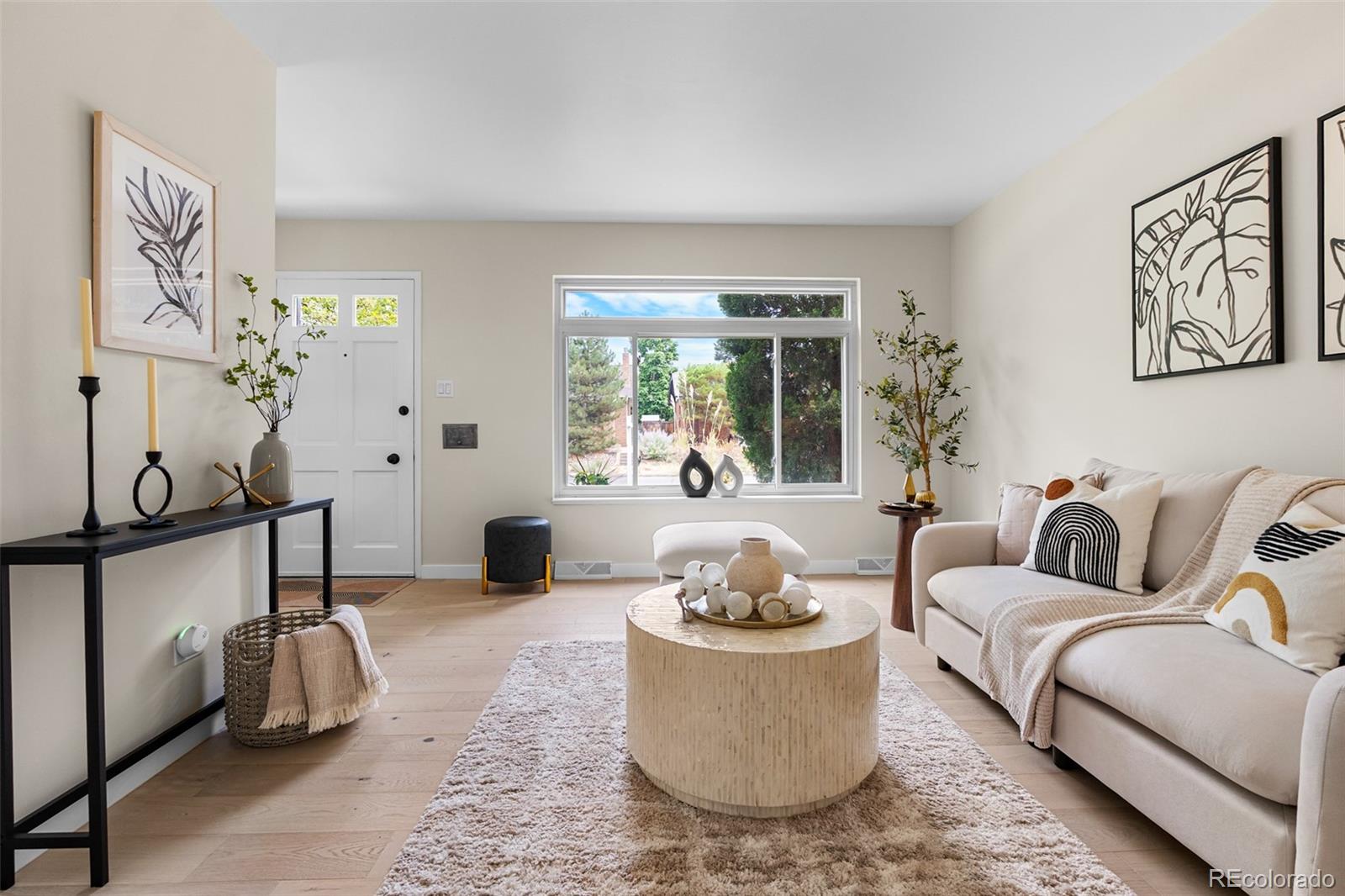 MLS Image #11 for 367 n clarkson street ,denver, Colorado