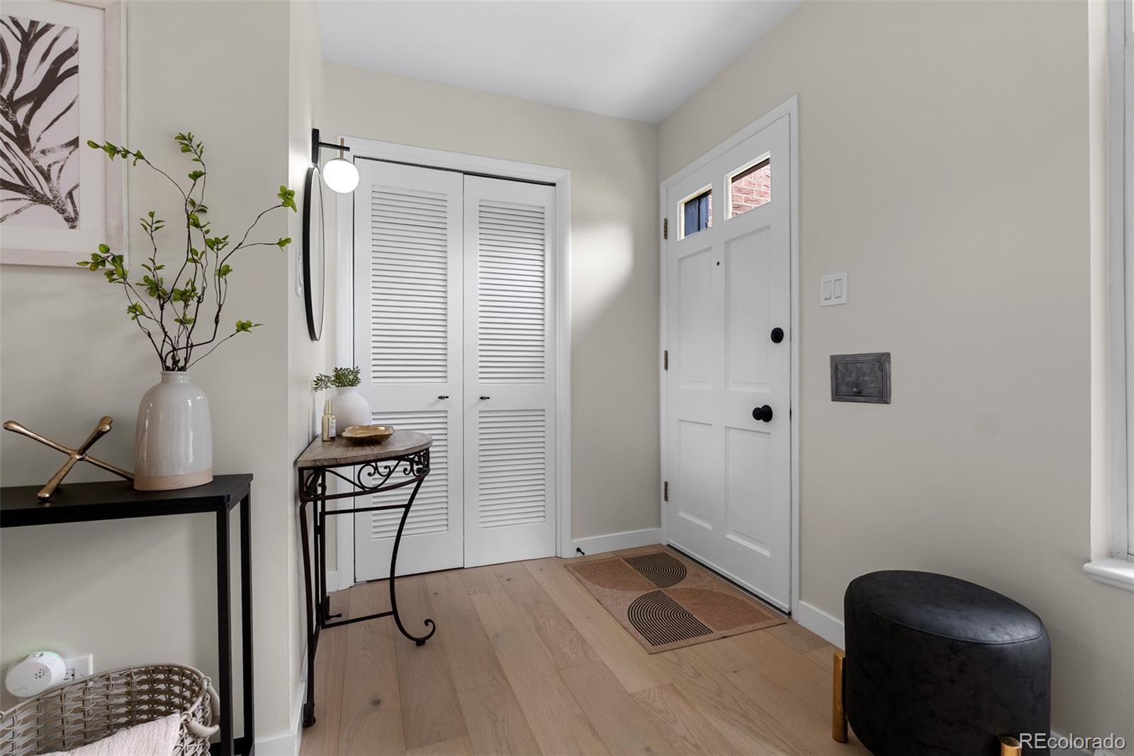 MLS Image #13 for 367 n clarkson street ,denver, Colorado