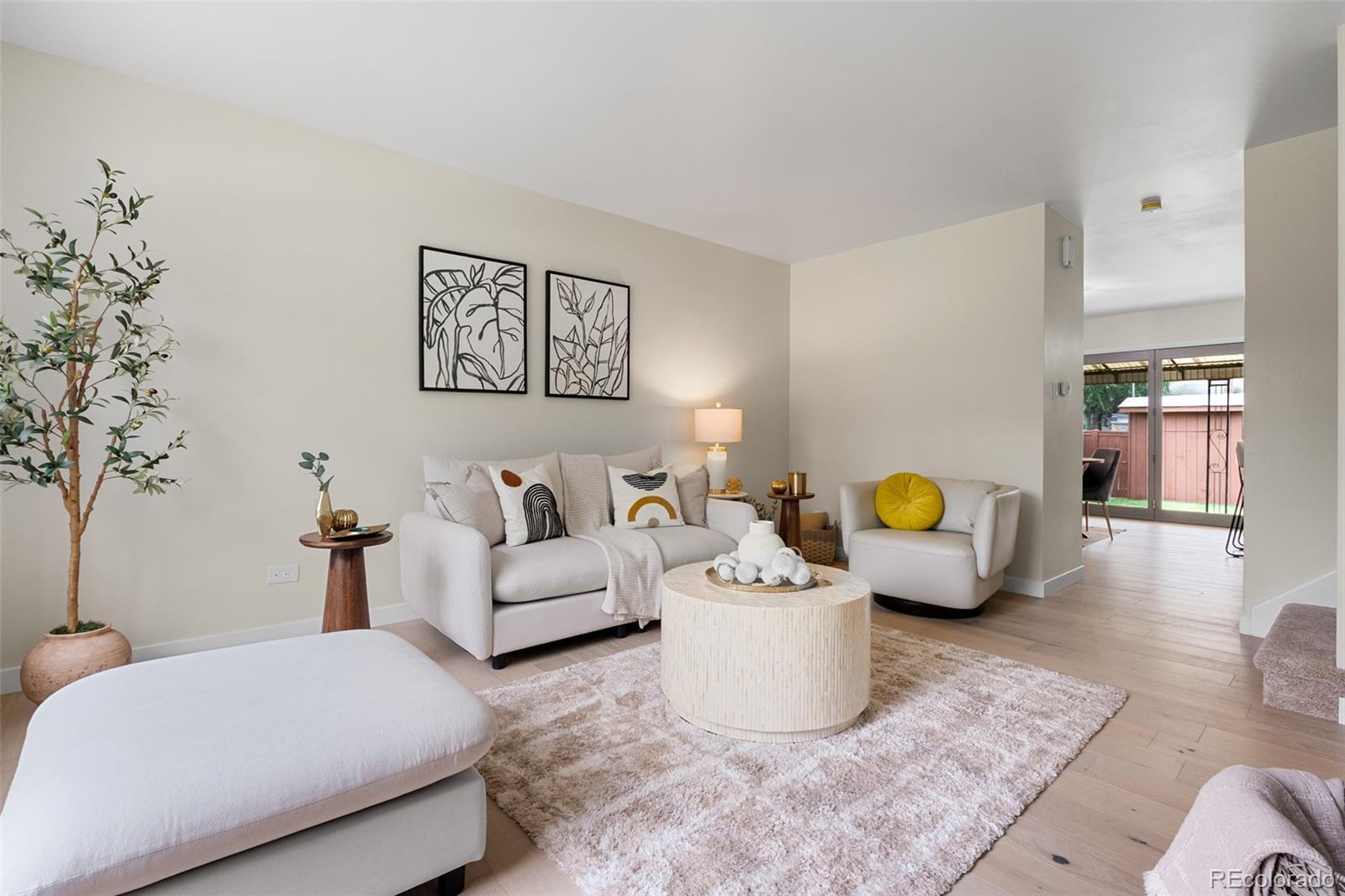 MLS Image #2 for 367 n clarkson street ,denver, Colorado