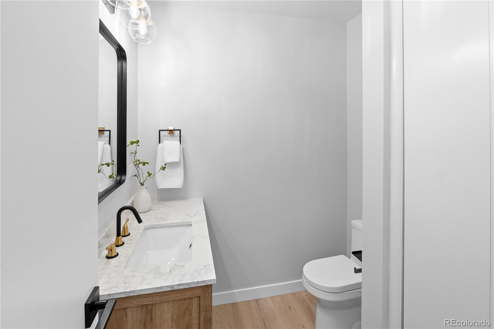 MLS Image #21 for 367 n clarkson street ,denver, Colorado