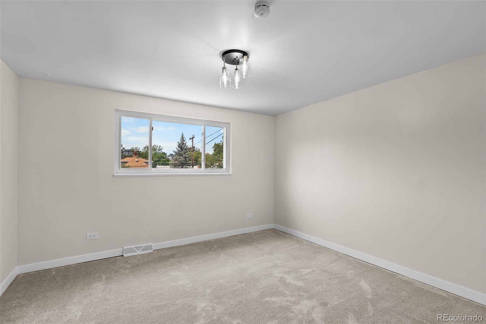 MLS Image #27 for 367 n clarkson street ,denver, Colorado