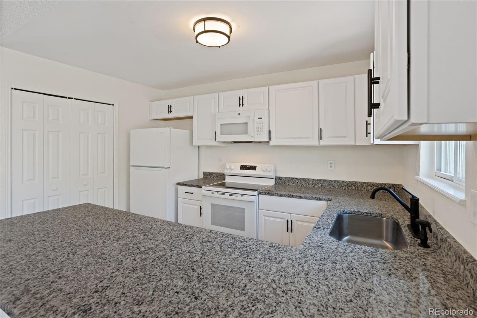 MLS Image #10 for 3920  smoke tree drive ,colorado springs, Colorado