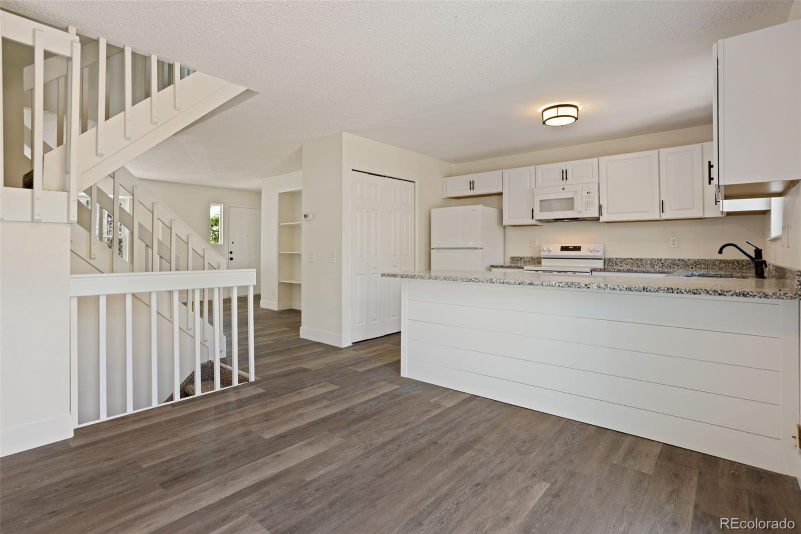 MLS Image #8 for 3920  smoke tree drive ,colorado springs, Colorado
