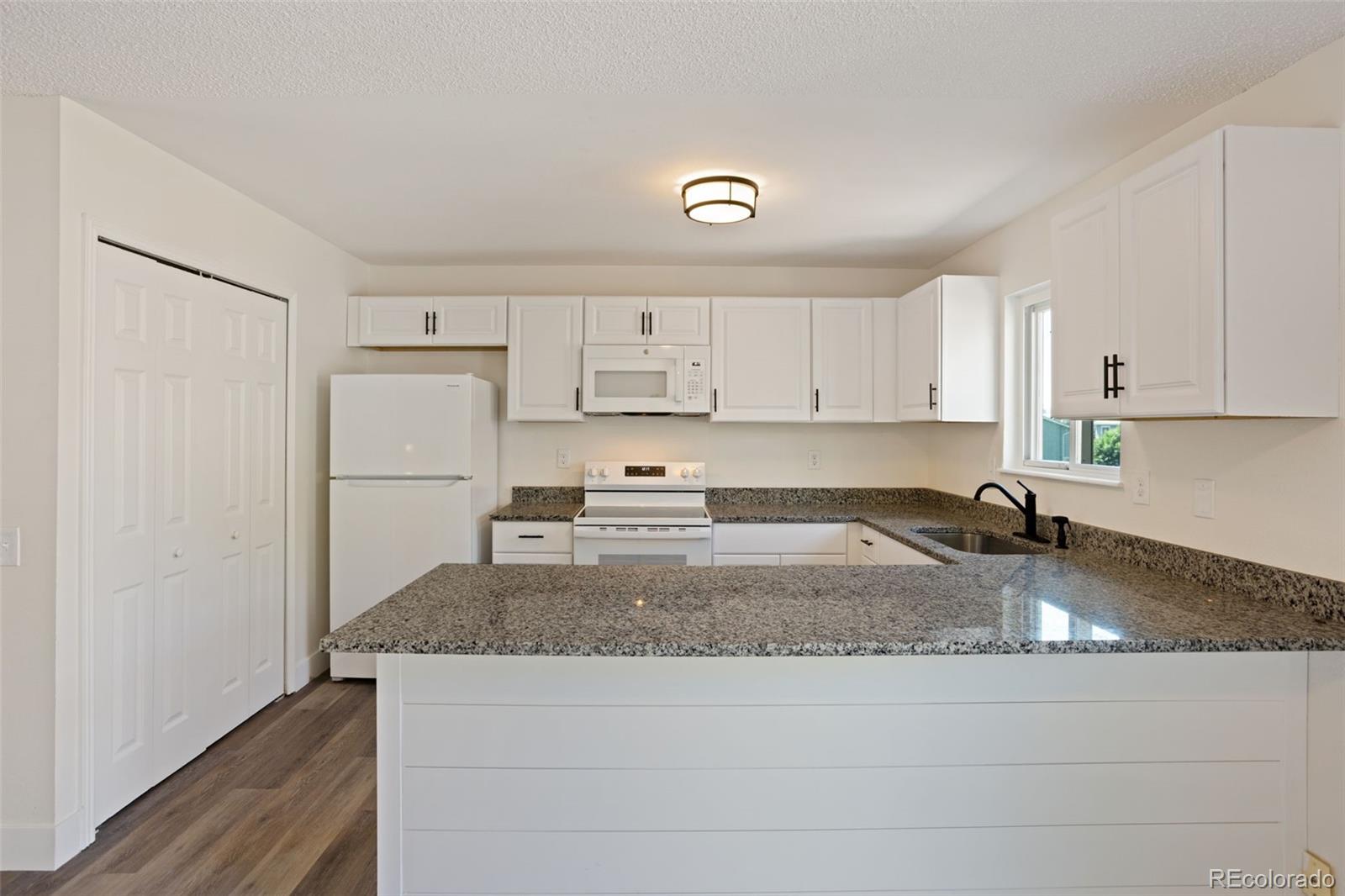 MLS Image #9 for 3920  smoke tree drive ,colorado springs, Colorado