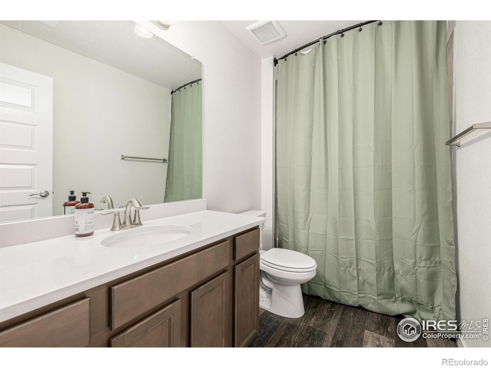 MLS Image #20 for 1775  covered bridge parkway,windsor, Colorado