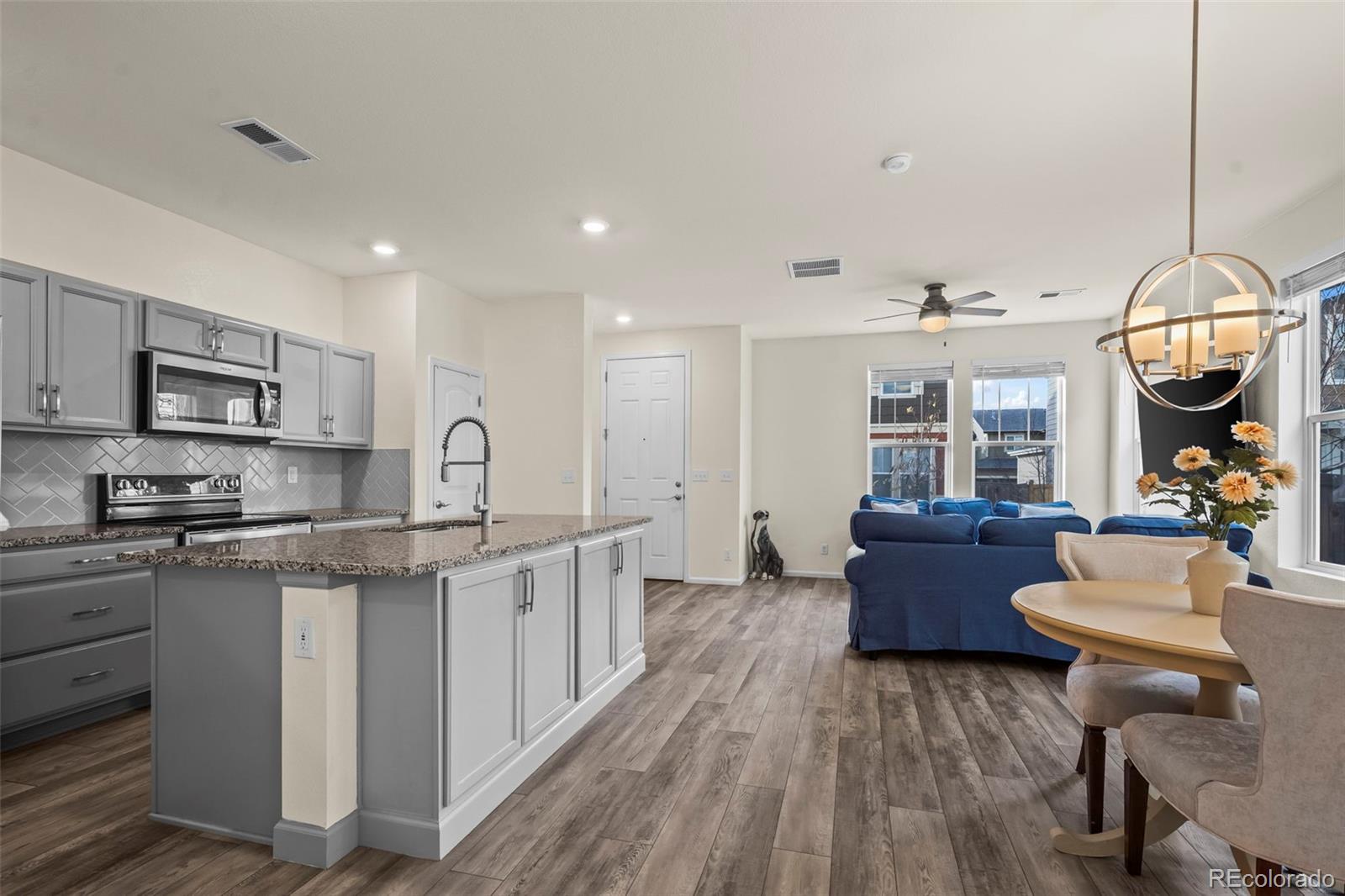 MLS Image #5 for 13731  ash circle,thornton, Colorado