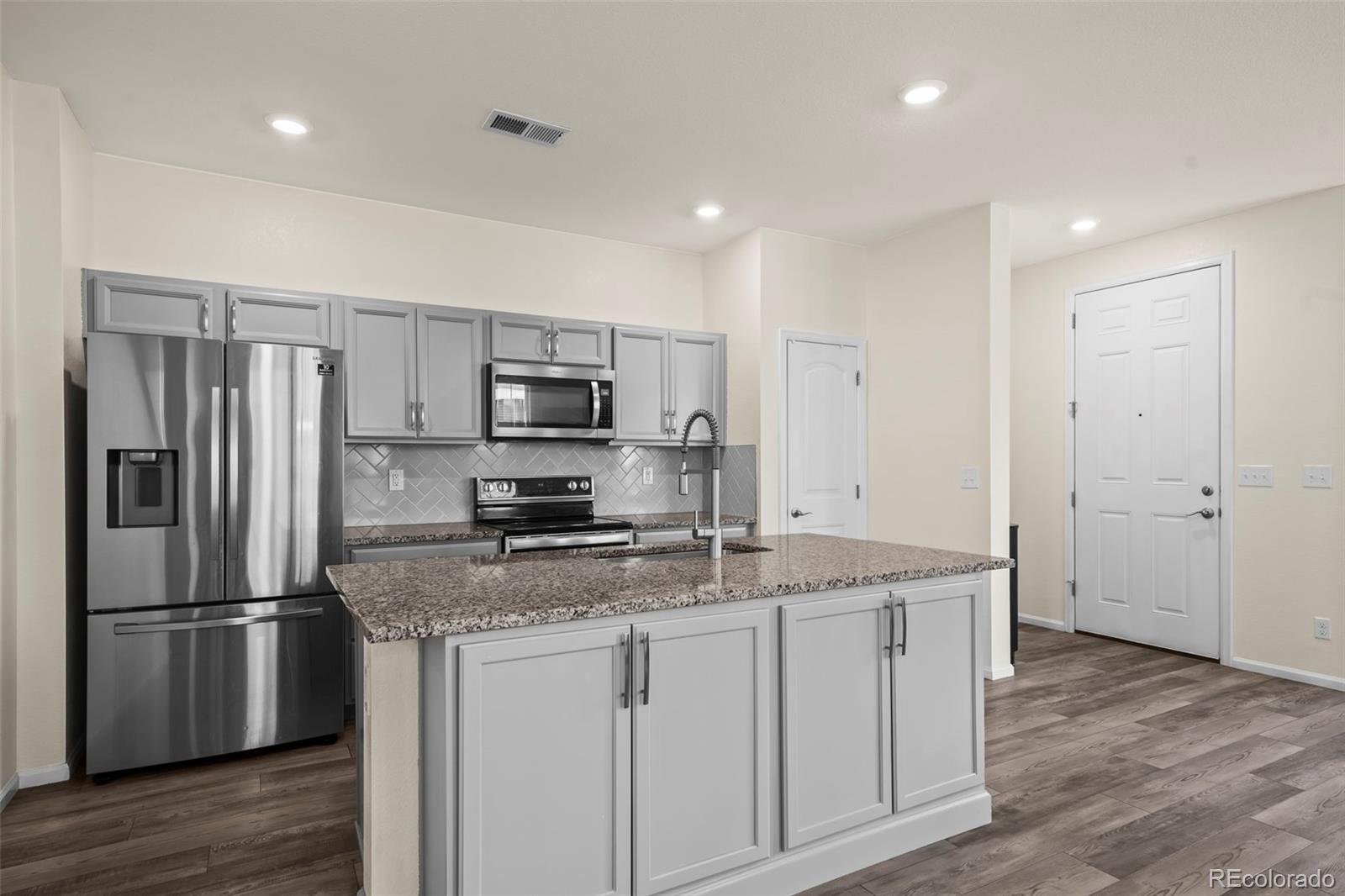 MLS Image #7 for 13731  ash circle,thornton, Colorado